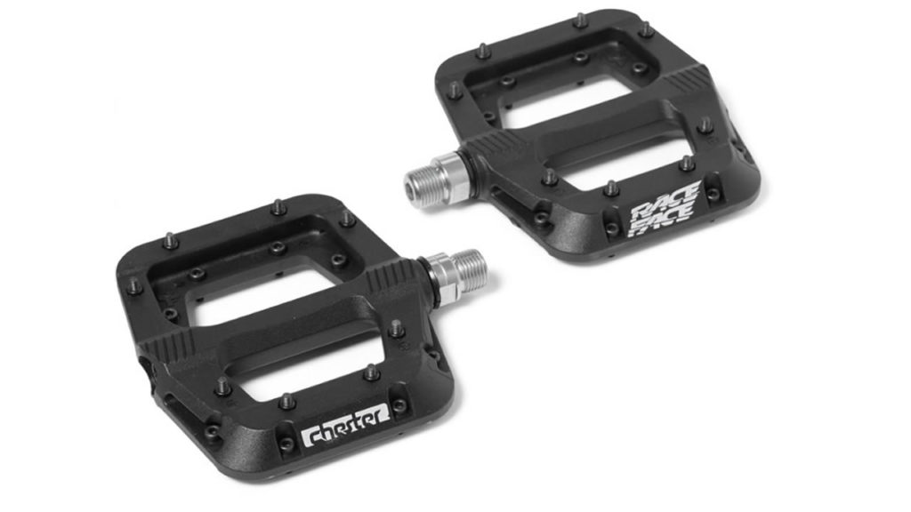 Flat pedals